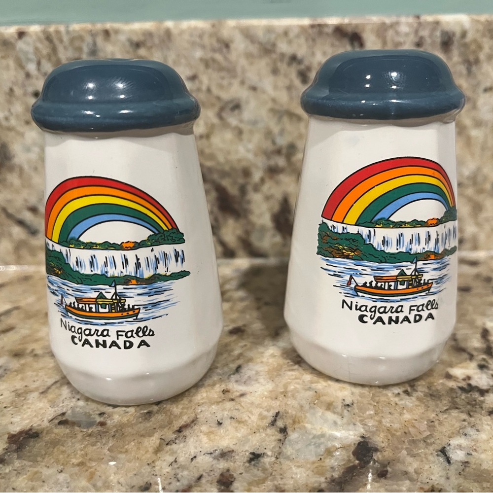 Niagara Falls Canada Ceramic Salt and Pepper Shakers with Blue Tops